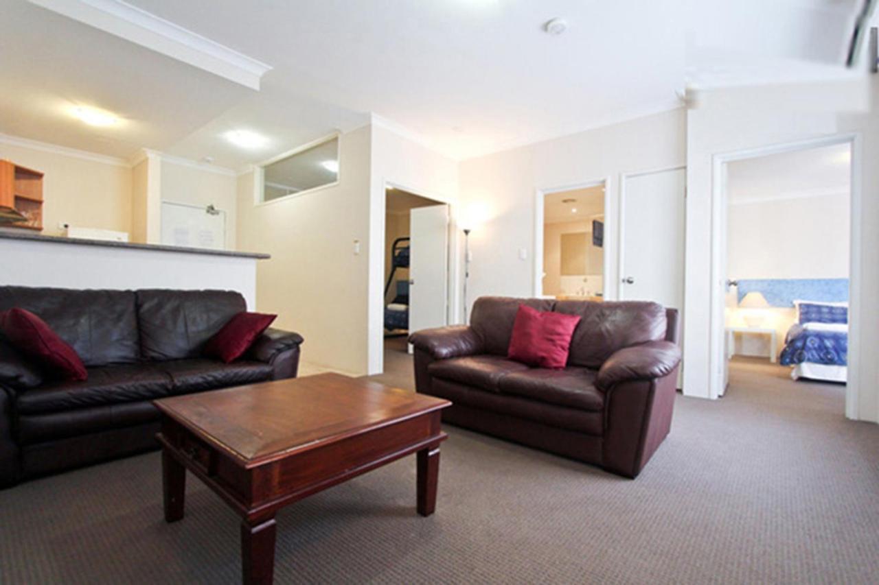 Duke'S Apartments Perth Exterior photo